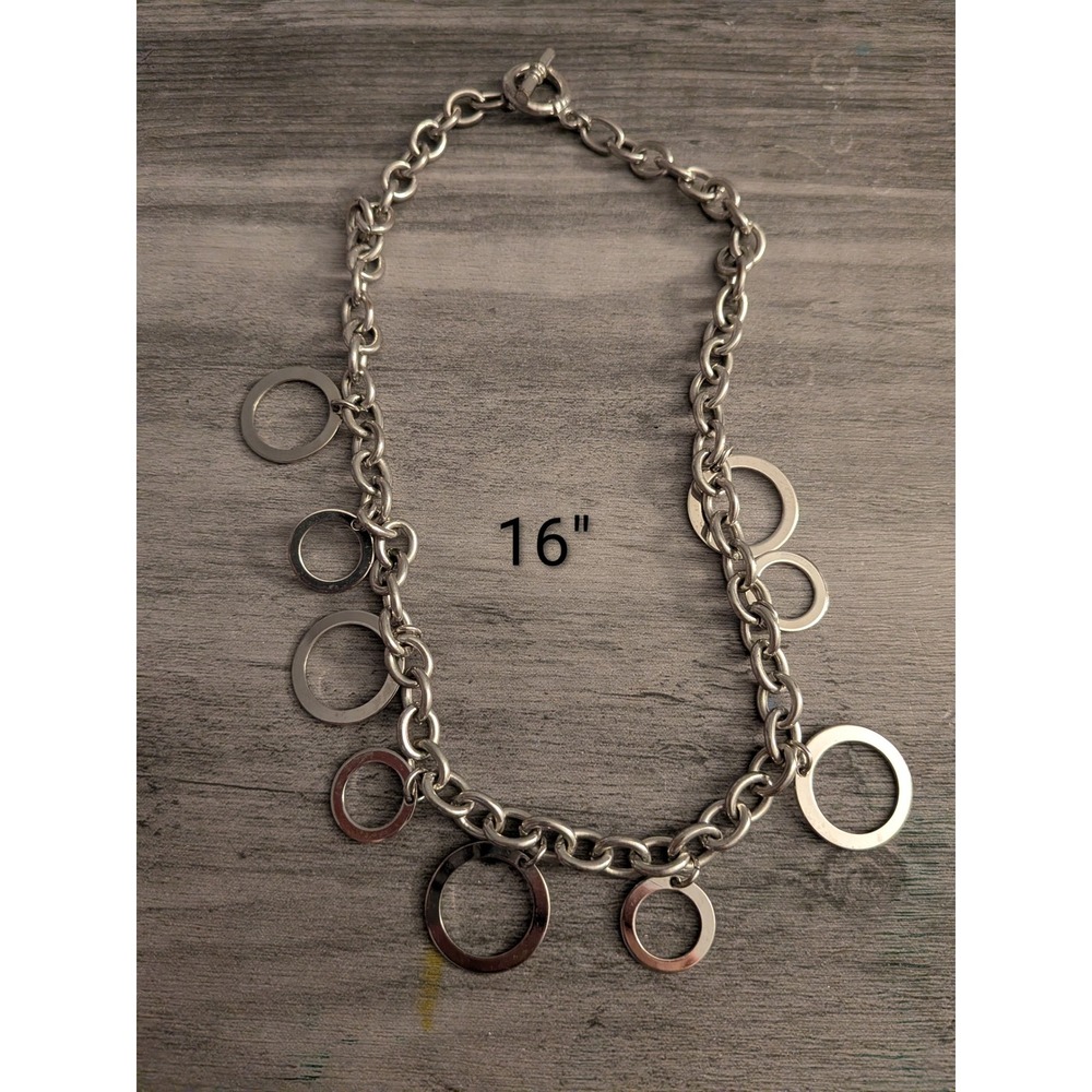 Silver Tone‎ Chunky Chain Circle Charm Toggle Necklace 16 Inch Statement Jewelry